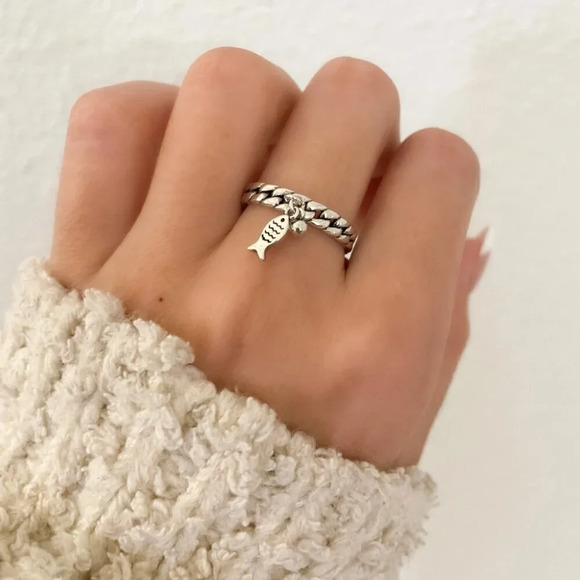 925 Sterling Silver Curb Chain Link Ring Dangle Ring Fish Ring Dainty Ring Band - Picture 3 of 9
